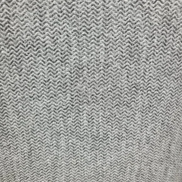 Senita Athletics Gray Quarter Zip Pullover Women’s Size Small Running Top - Picture 7 of 10